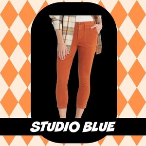 Studio Blue Women's Vibrant Orange Cropped Jeans